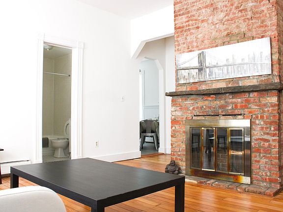 2nd image of 33 Elysian Ave APT 1