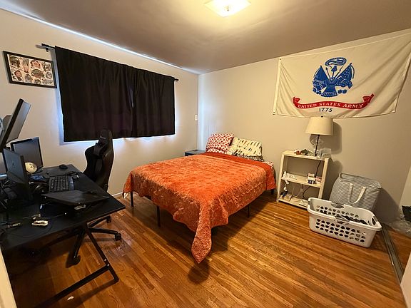 4th image of 83 S San Marino Ave