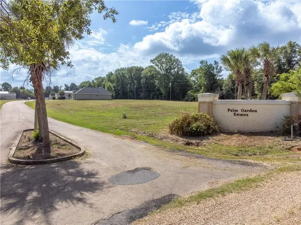 107 Charles Davis Ln, Amite, LA 70422