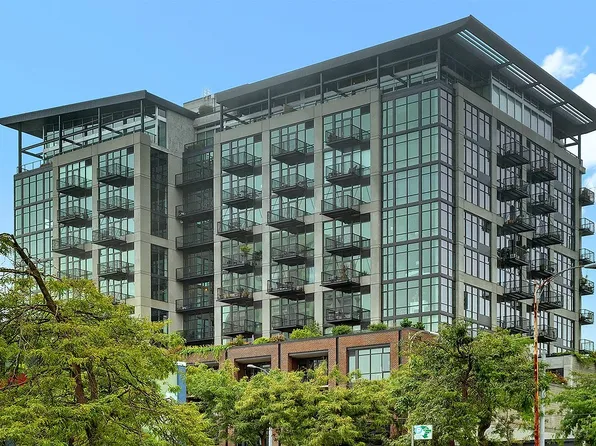 2720 3rd Ave #Penthouse 4, Seattle, WA 98121