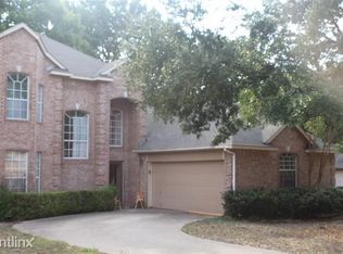 532 Quail Hollow Dr, Lancaster, TX 75146