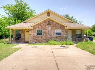 2809 S Grove St, Fort Worth, TX 76104