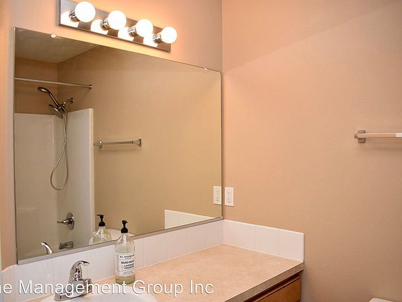 5th image of 5264 NE 121st Ave APT 38