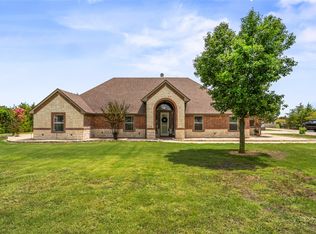 6713 Mustang Trl, Sanger, TX 76266