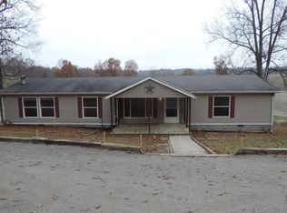 2920 Ashbyburg Rd, Slaughters, KY 42456