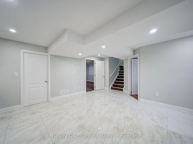 348 Britannia Ave E #BASEMENT — Photo 15