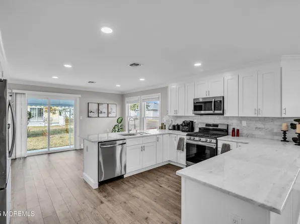 259 Charlotteville Drive N, Toms River, NJ 08757