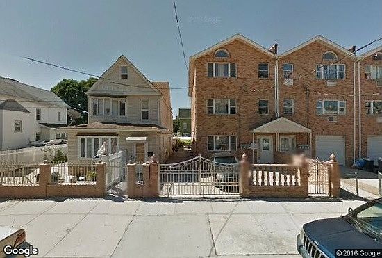 2nd image of 10330 97th St APT 1