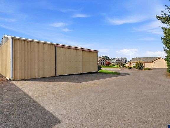 5th image of 2853 Pudding Creek Ln SE