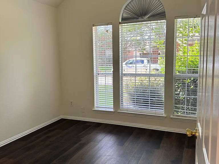 Bedroom2
