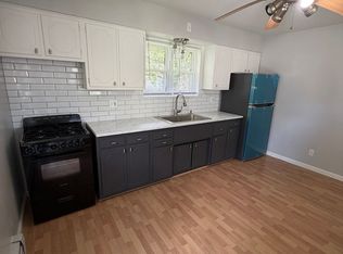 826 Sunrise Ave, Deptford, NJ 08096