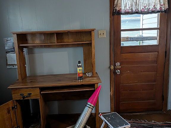 5th image of 718 Grant Ave