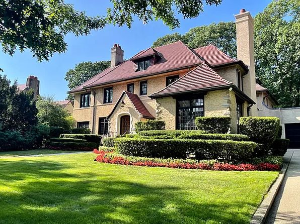 Forest Hills Gardens Real Estate Forest Hills Gardens Homes For Sale Zillow