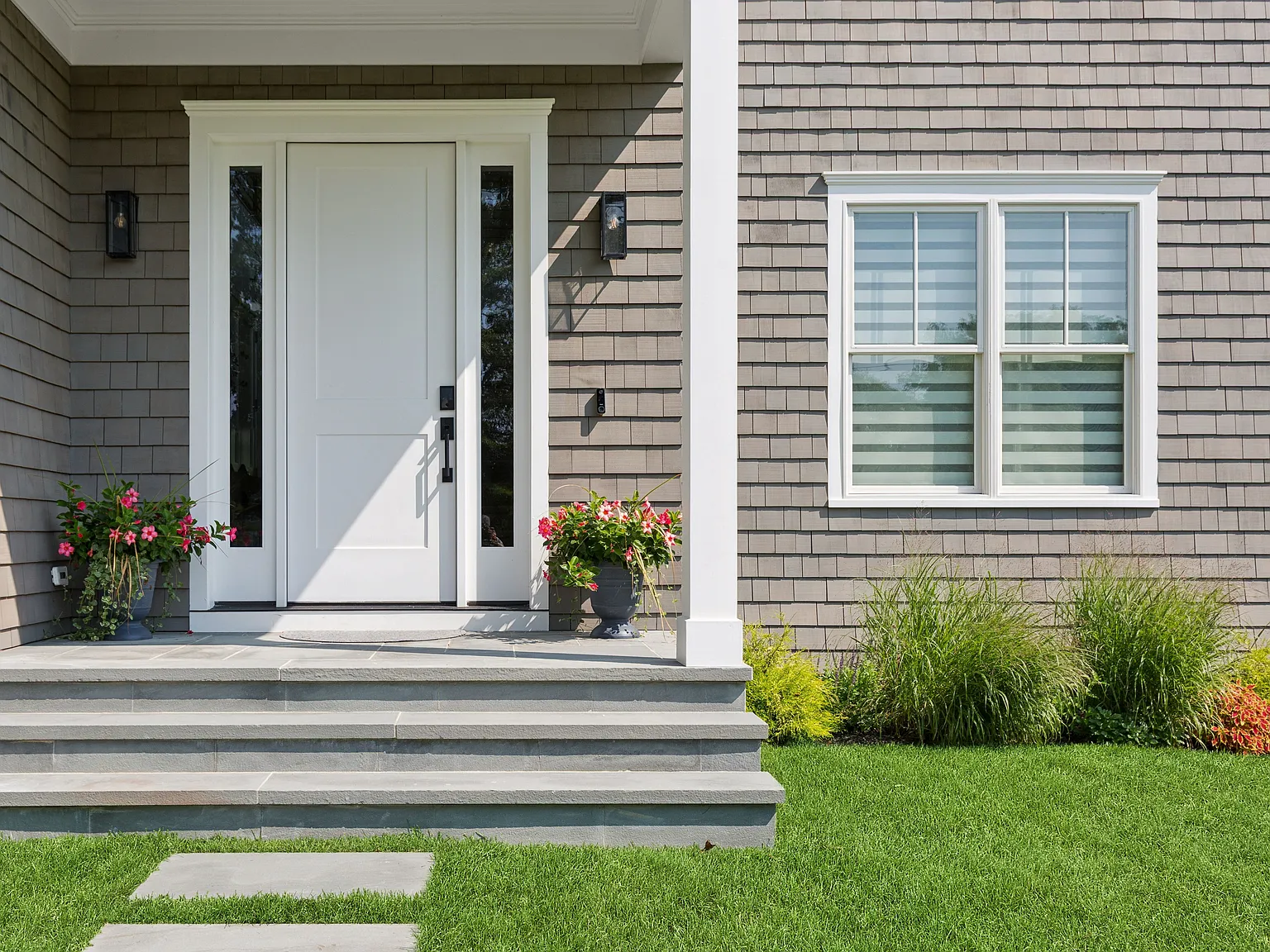 Be The First To Rent This Newly Built Across From Bay — Photo 3
