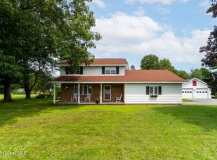 26 Mountain View Dr, Cambridge, NY 12816