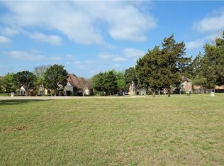 1312 Sunset Ridge Cir, Cedar Hill, TX 75104