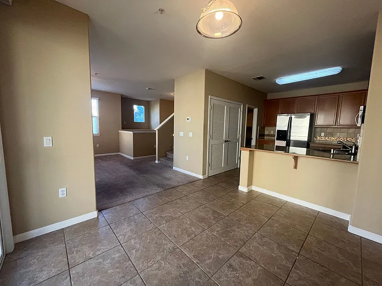 50 Regency Park Cir #11112 — Photo 7