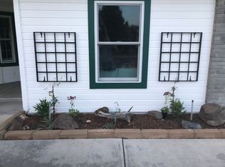 323 S Valley Dr, Nampa, ID 83686