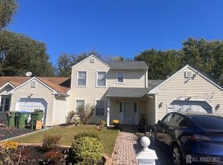 53 Sagamore Ave, Edison, NJ 08820