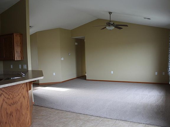 Living Room - vaulted ceiling