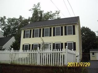 11 Sampson Ave, Leominster, MA 01453