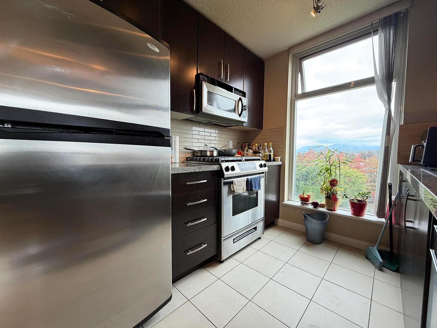 2 bed, 846 sqft, $2,800 — Photo 4