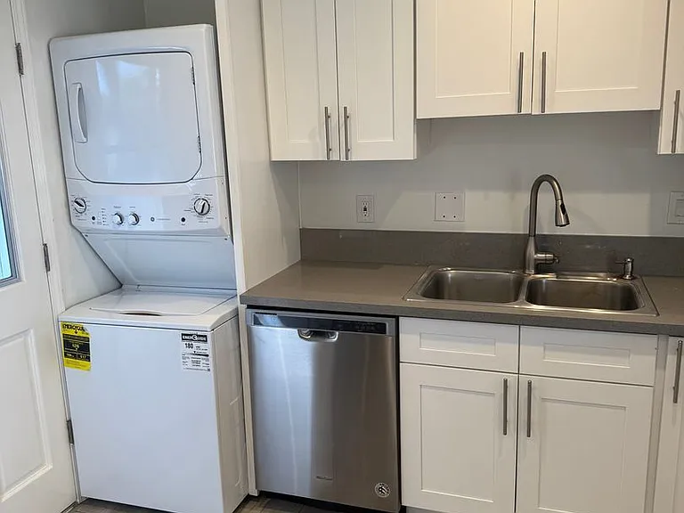 2233 Orange Ave — Photo 6