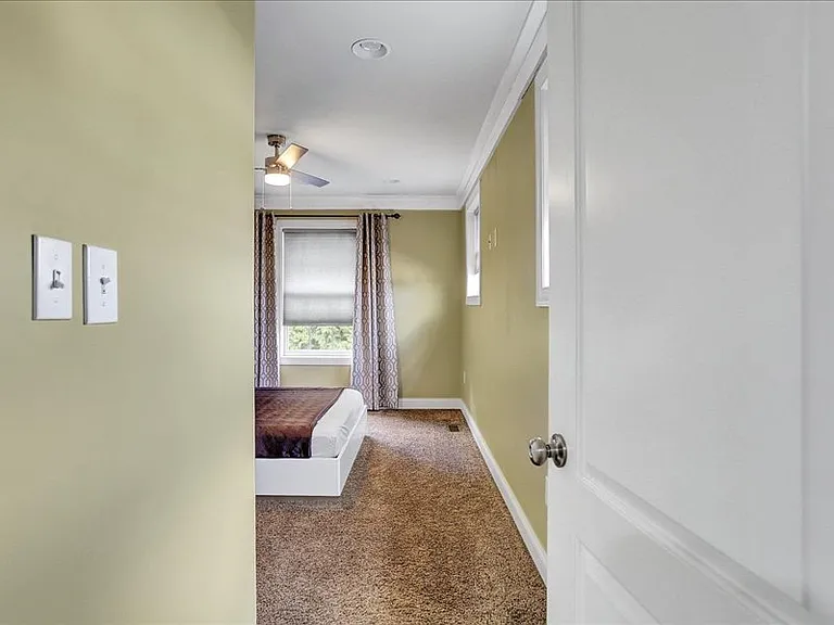 478 Barbara Dr — Photo 13