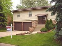 1st image of 253 Evergreen Ln