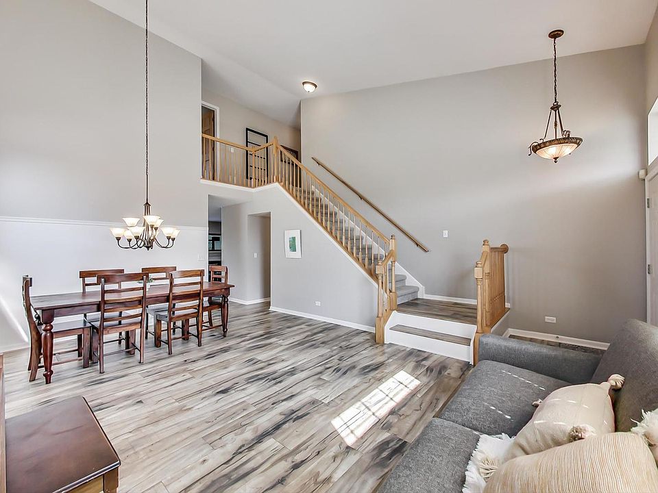 1315 S Pleasant Hill Gate Waukegan IL Zillow