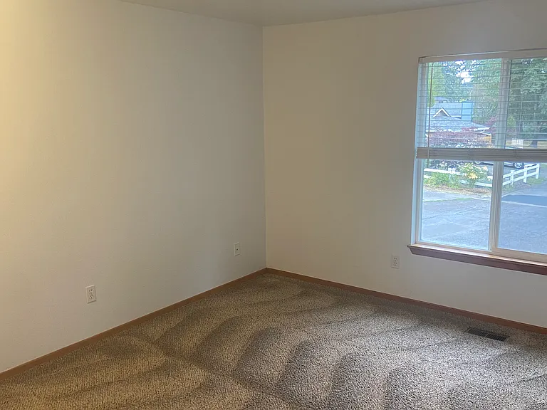 SE Bedroom