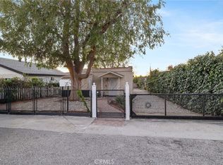 10607 Whitegate Ave, Sunland, CA 91040