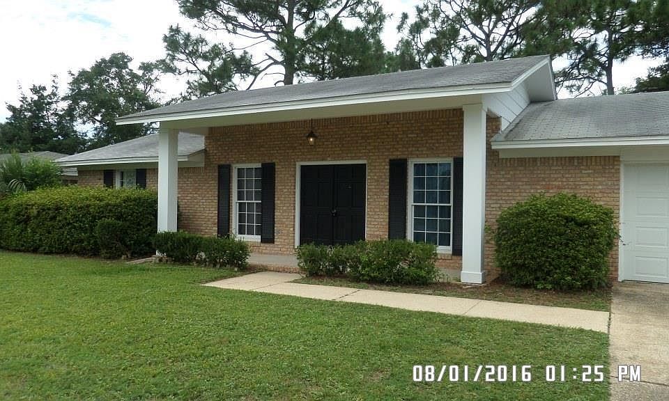 1st image of 7915 La Nain Dr