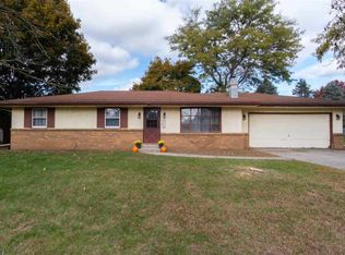 4702 Luna Dr, Machesney Park, IL 61115