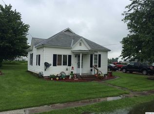 1005 Prairie Mills Rd, Golden, IL 62339