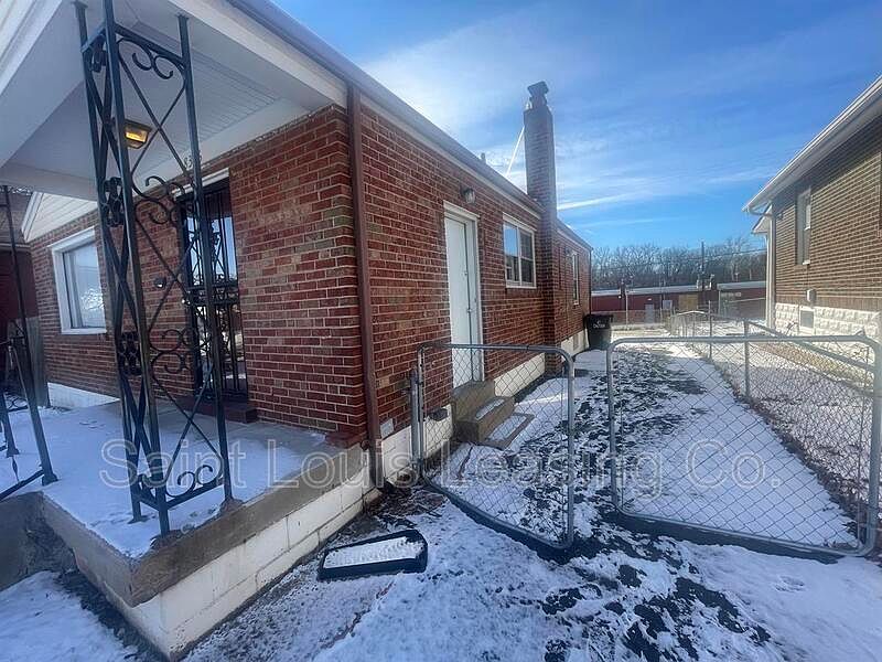 8356 Elmore Ave, Saint Louis, MO 63132 Zillow