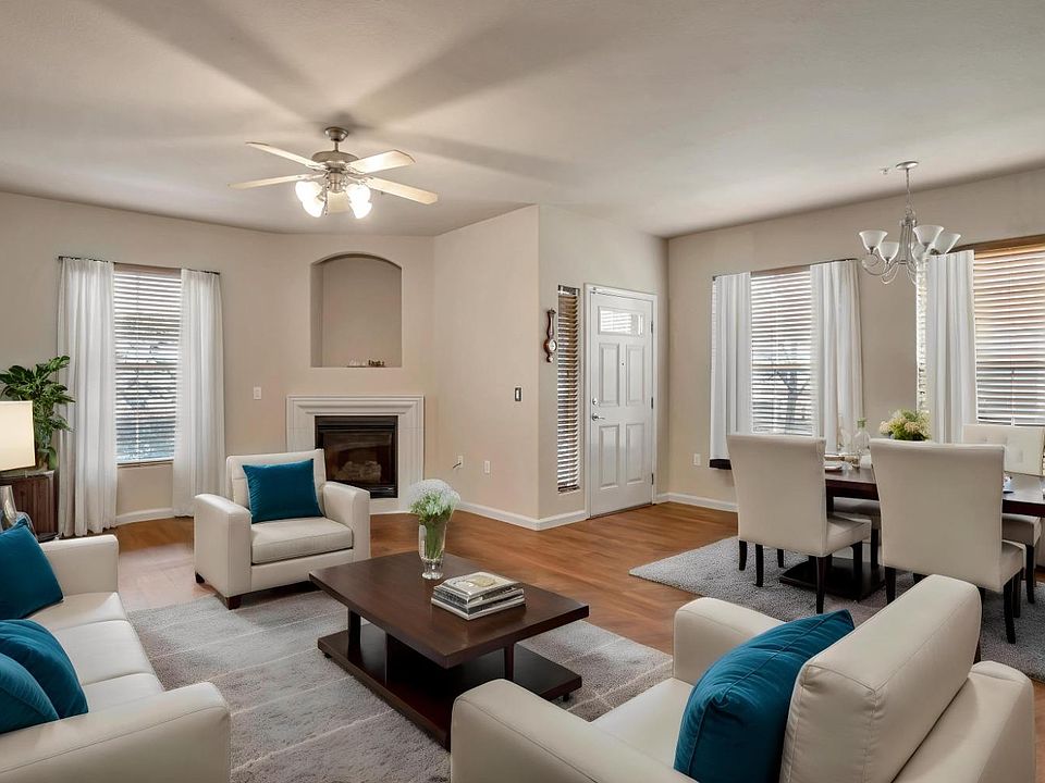1st image of 411 Vessona Cir #411