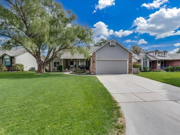 2432 N Crestline St, Wichita, KS 67205