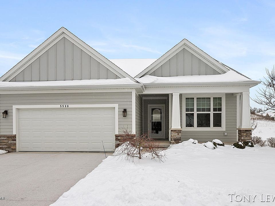 1st image of 5588 Boulder Pine Ct #36