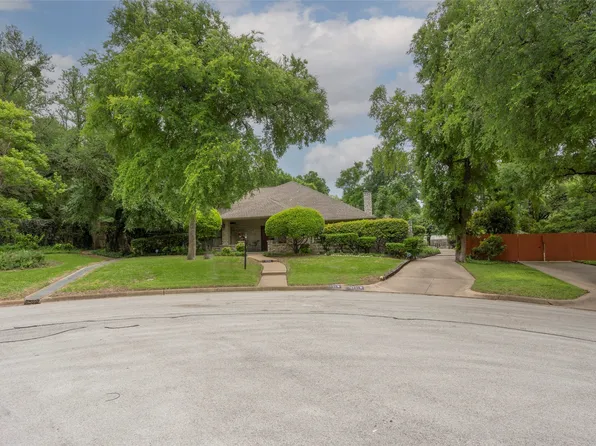 4251 Sarita Ct, Fort Worth, TX 76109