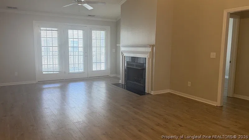 3 bed, 2.0 bath, 1451 sqft, $1,395 — Photo 4