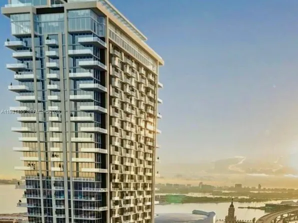 11 NE 6th St, Miami, FL