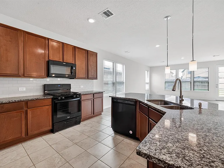 25611 Reign Wayman Ct — Photo 10