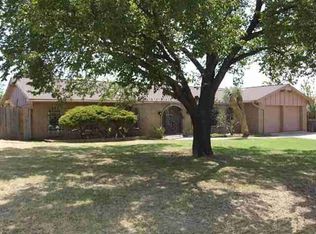 106 SE Berkshire Way, Lawton, OK 73501