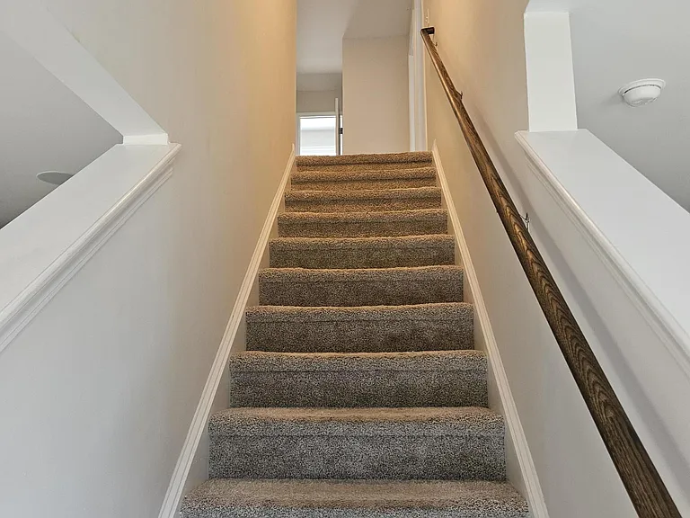 1441 Feldspar Ct — Photo 14