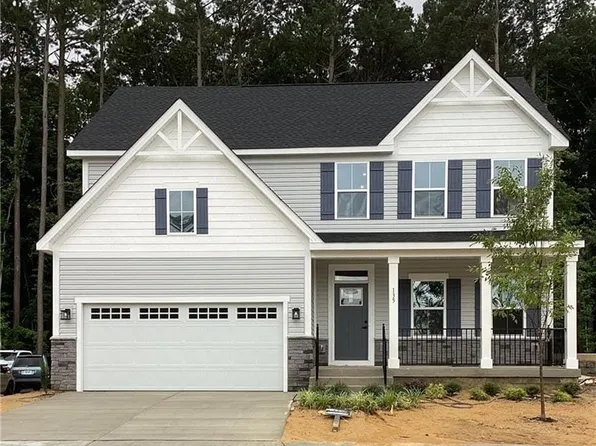 135 Oxford Run, Poquoson, VA 23662