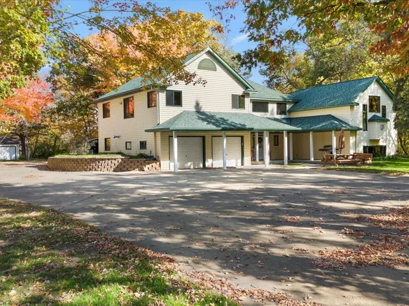 31122 Julliard St NE, North Branch, MN 55056