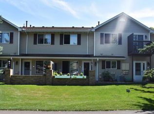 7606 15th Street Ln N, Oakdale, MN 55128