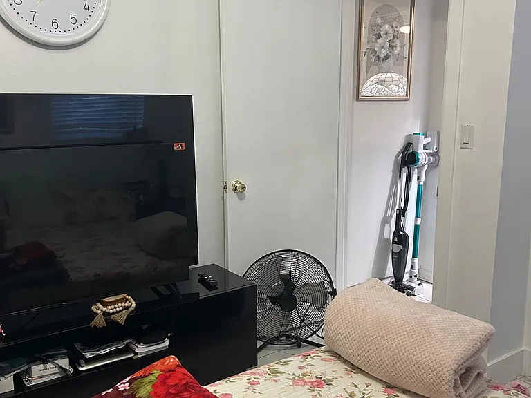 11080 SW 59th Ter #1 — Photo 8