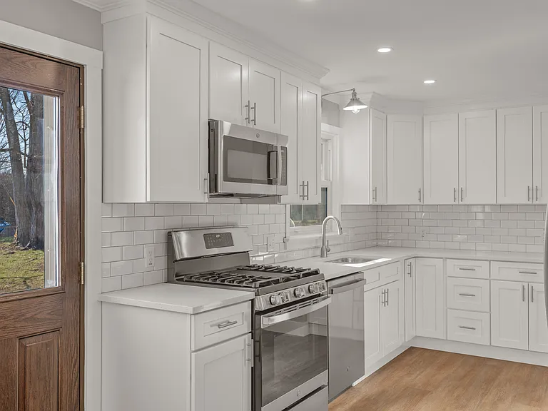 72 Barre Dr — Photo 7